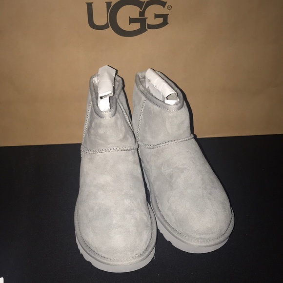 classic mini metallic uggs